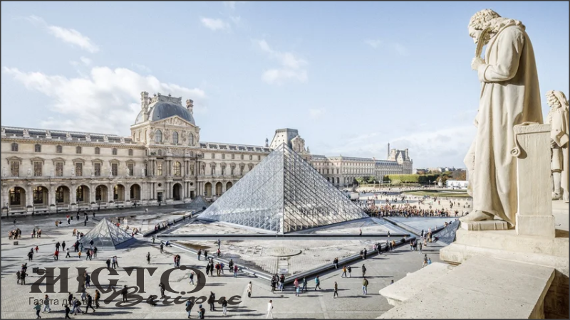 У Парижі пограбували Лувр. Всесвітньо відомий музей зачинили 