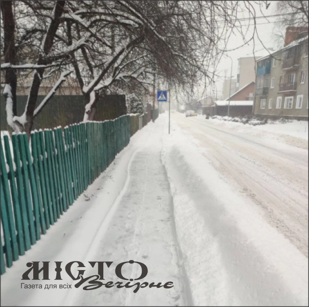 Комунальники Володимирської громади працюють у посиленому режимі 