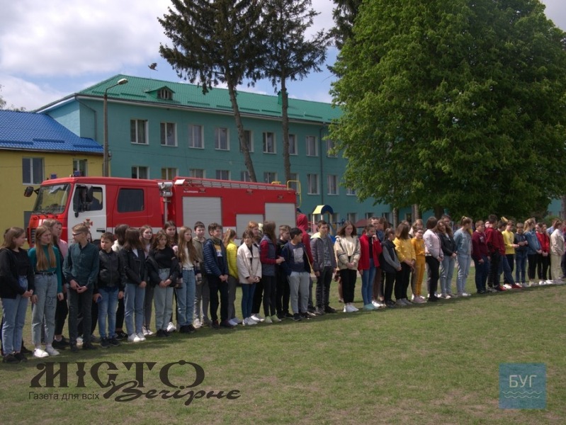 У Володимирі для учнів ліцею «Центр освіти» провели акцію «Запобігти. Врятувати. Допомогти»  