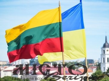 Литва значно знизила вартість довгострокових віз для українців 