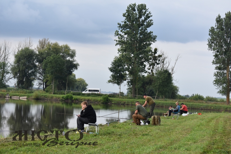  Дві команди Локачинщини зайняли призові місця у першому етапі турніру з риболовлі серед ветеранів 