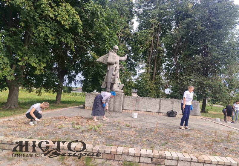 Оваднівська громада долучилася до Всесвітнього дня прибирання  