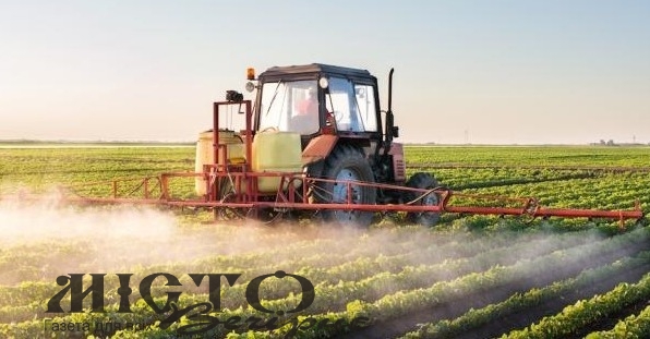 Обробка полів поблизу Володимира: пасічників та мешканців п’яти сіл попереджають про небезпеку 