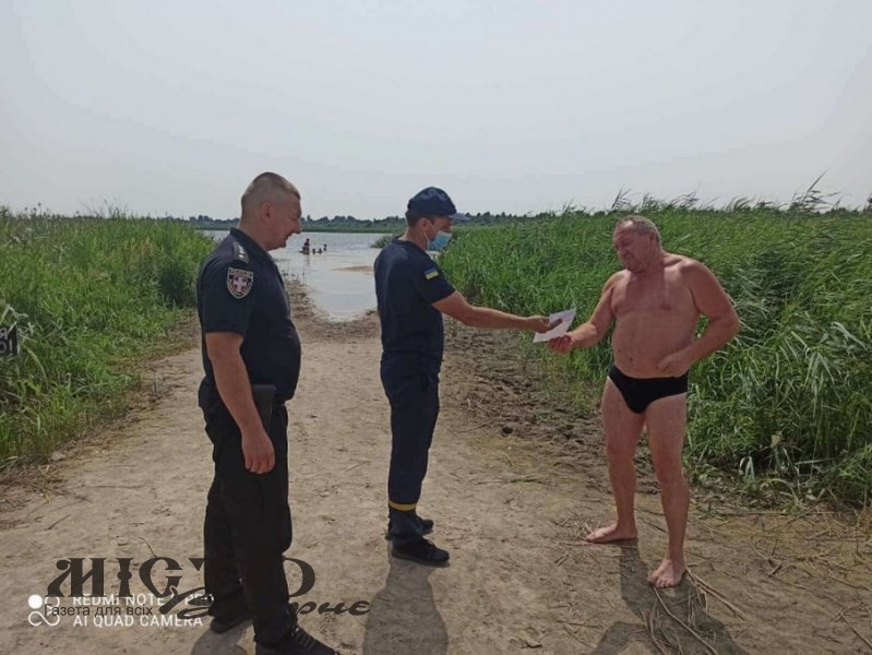 Рятувальники Володимир-Волинського району закликали громадян до безпечного відпочинку на водоймах 