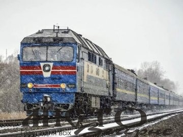 На новорічно-різдвяні свята призначили додатковий поїзд Ковель - Львів 