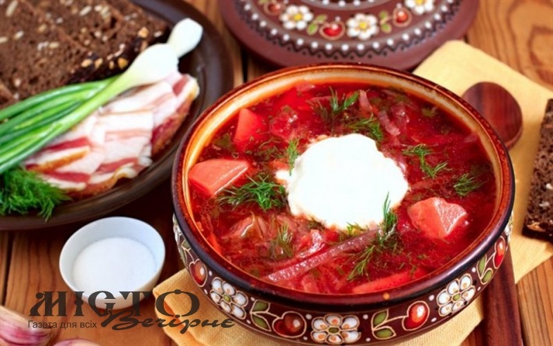 Український борщ втрапив до рейтингу найсмачніших супів світу 