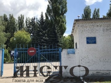 Чоловіка, який втік з психлікарні у Липинах, досі не знайшли 