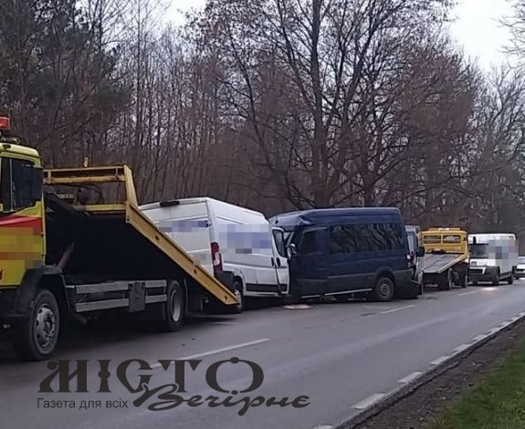 У Польщі зіткнулися мікроавтобуси з українцями, є жертви 