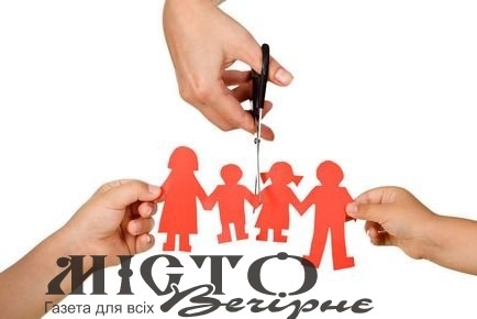  В Іваничах матір п'ятьох дітей позбавили батьківських прав 
