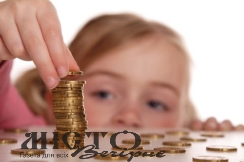 Волинянина змусили виплатити 100 тисяч аліментів 