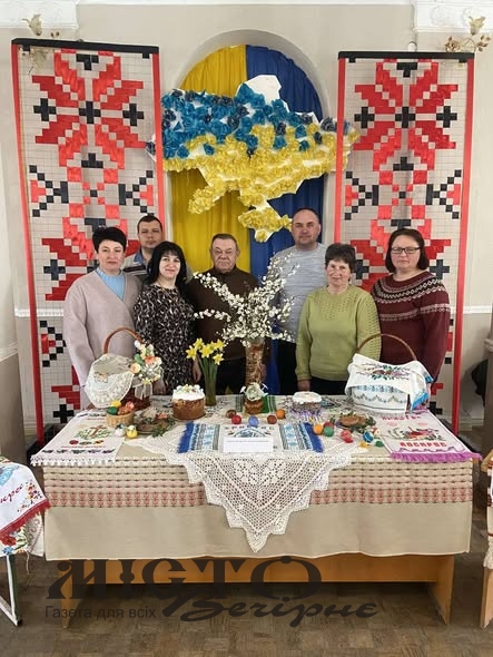 У Локачах відбулася виставка «Краса українського Великодня» з писанками та традиційними виробами 