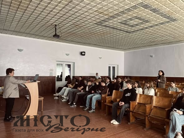 Вакцинація проти ВПЛ: у Локачинському ліцеї провели інформаційний захід 