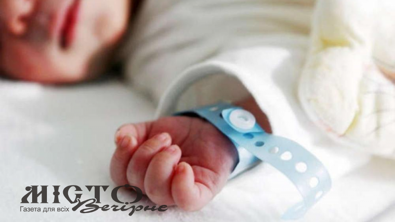 У Рівному народився хлопчик-богатир 