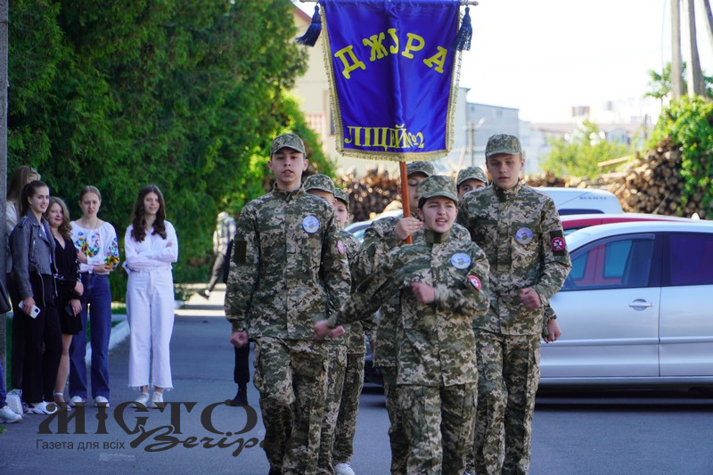 Володимирські школярі змагались у військово-патріотичній грі «Джура» 