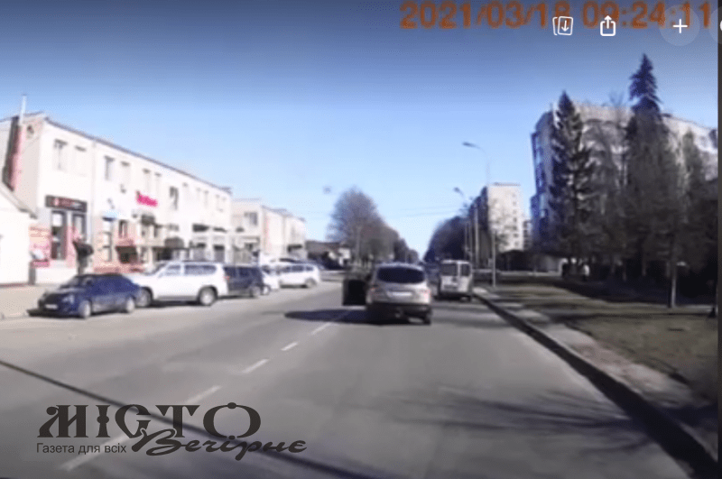 Біля АТП у Володимирі трапилась аварія 