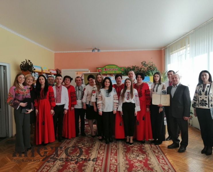 У Локачах відбувся літературно-музичний вечір «Слово Кобзаря до кожного серця» 