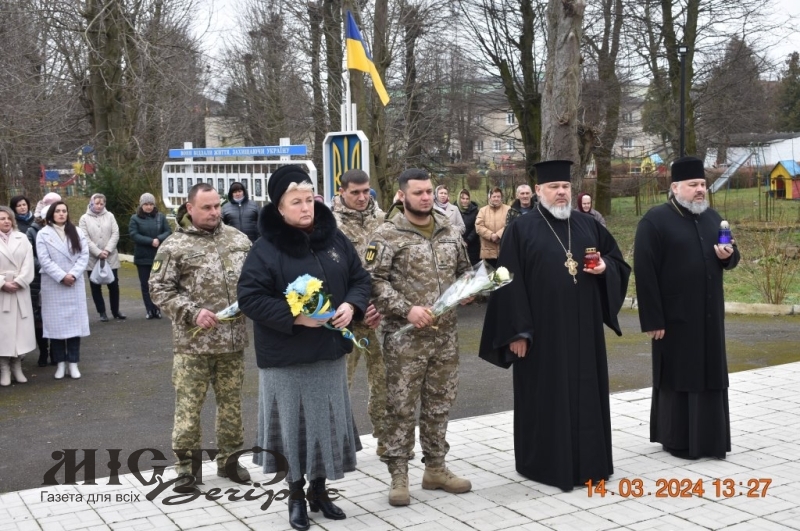 В Іваничах відбулися урочисті заходи до Дня українського добровольця 