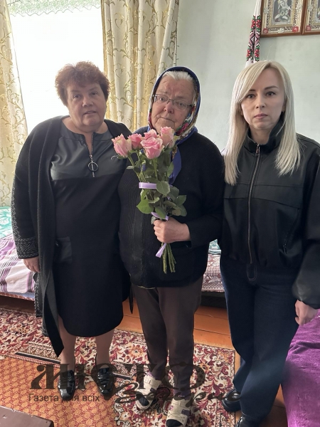 У Зимнівській громаді з днем народження привітали маму зниклого безвісти захисника 