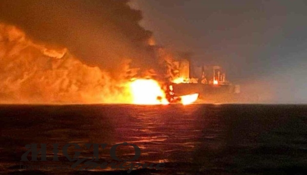 Українські морські дрони атакували два танкери тіньового флоту рф у Чорному морі - новини Володимир-Водинського Українські морські дрони атакували два танкери тіньового флоту рф у Чорному морі