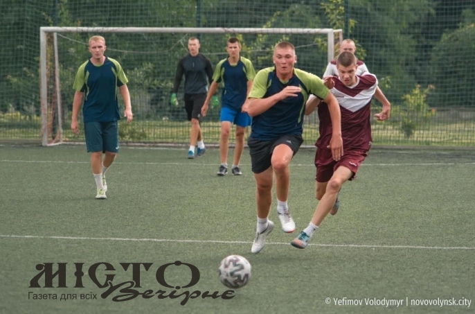 У Нововолинську відбувся благодійний турнір з мініфутболу 