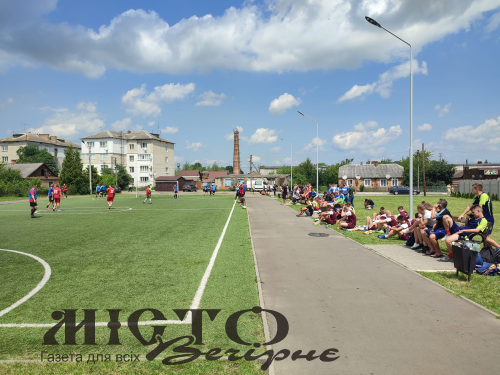 В Іваничах зареєстрували нову петицію: встановити огорожу на центральному стадіоні 