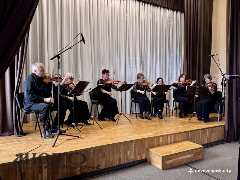  Матерів загиблих та зниклих безвісти Захисників у Нововолинську привітали з Днем матері 