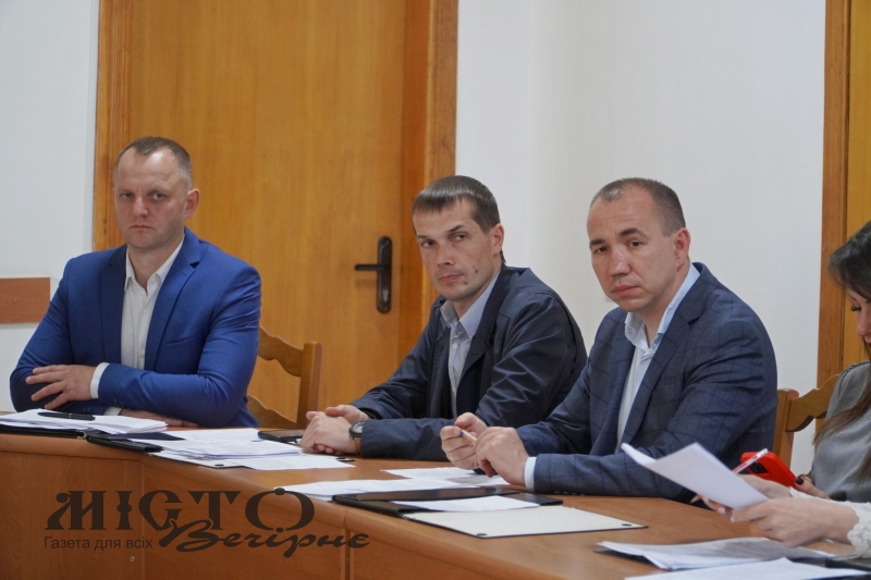 У Володимирі на засіданні виконкому розглянули понад 40 питань: бюджет, соціальний захист і нові рішення 