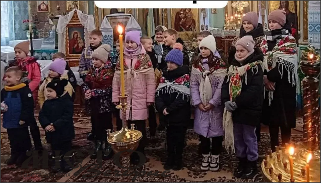 Діти з Литовезької громади наколядували понад 11 тисяч гривень на потреби ЗСУ 