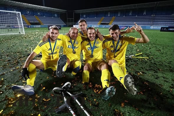 Ветерани з Нововолинська допомогли Збірній України стати чемпіоном Ліги Націй з ампфутболу 