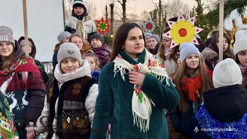 У Нововолинську під час благодійного концерту зібрали понад 100 тисяч гривень для бригади «Гарт» 