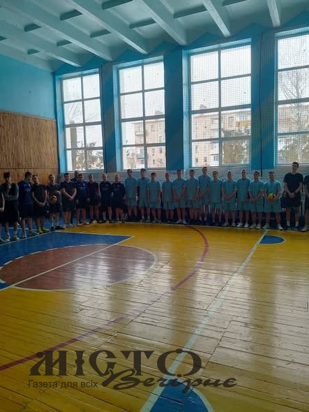 У Локачах старшокласники п'яти шкіл змагалися з волейболу 