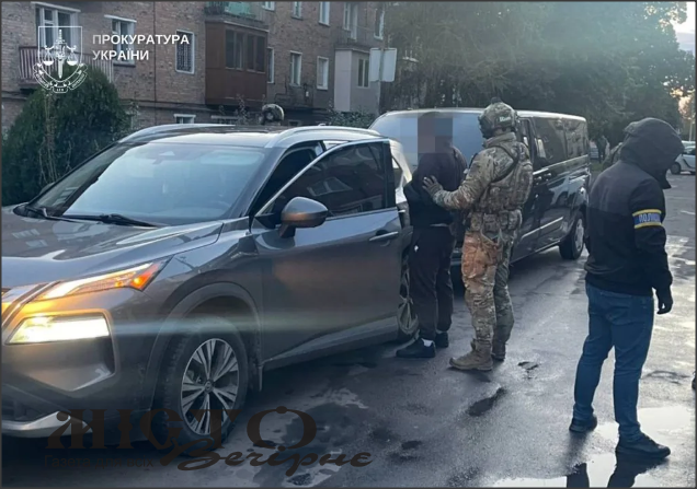 Двох нововолинців викрили на торгівлі нарковмісними ліками 