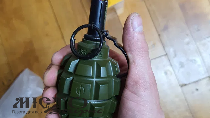 Виклик через домашнє насильство в Іваничах завершився вилученням гранати у військового 