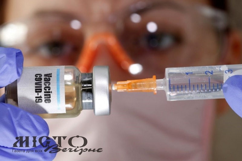 Щеплені проти COVID-19 можуть отримати Міжнародне свідоцтво про вакцинацію 