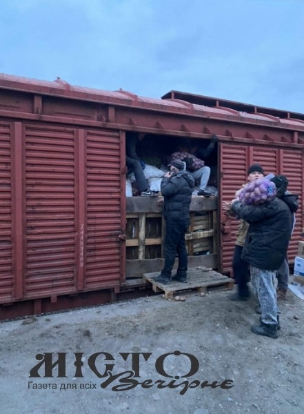 Громада Володимира збирає і відправляє гуманітарну допомогу в інші області України 