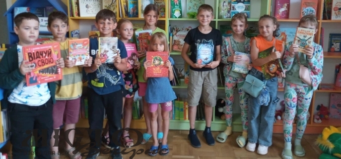 У Локачах відбулося розважальне свято до закриття «Бібліотечної парасольки» 
