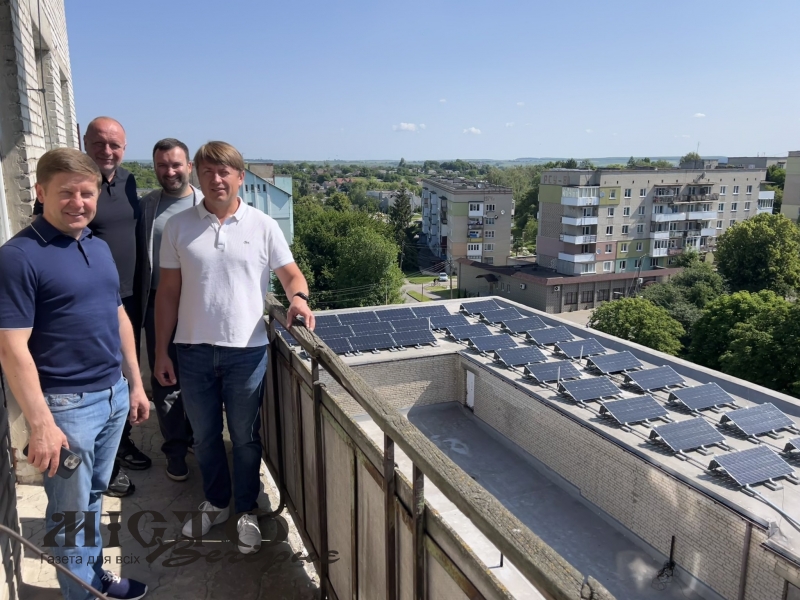 Одна з найбільших сонячних електростанцій України розміщена на даху Нововолинської лікарні 