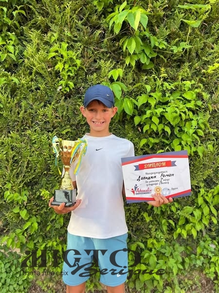 Юний тенісист з Нововолинська виграв турнір у Луцьку 