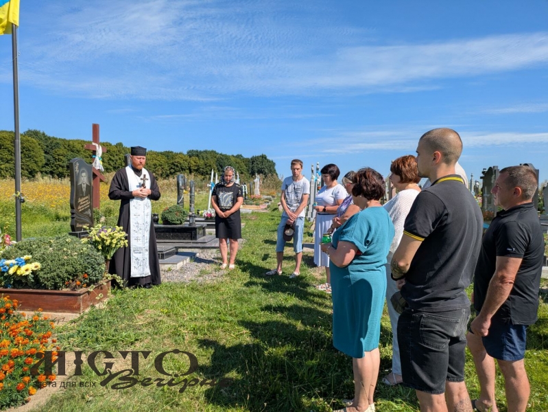 В Іваничівській громаді пом'янули Героя у річницю його смерті 