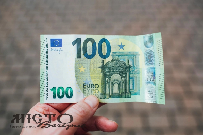 У Володимирі судили чоловіка, який намагася дати хабар прикордоннику 