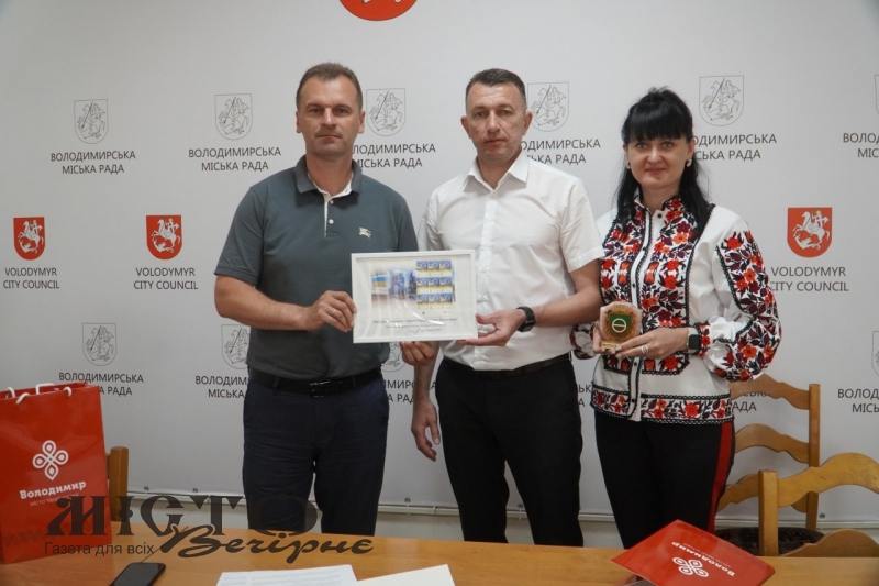 Володимир зустрічає делегацію з Бахмута: нові горизонти міжмуніципального партнерства 