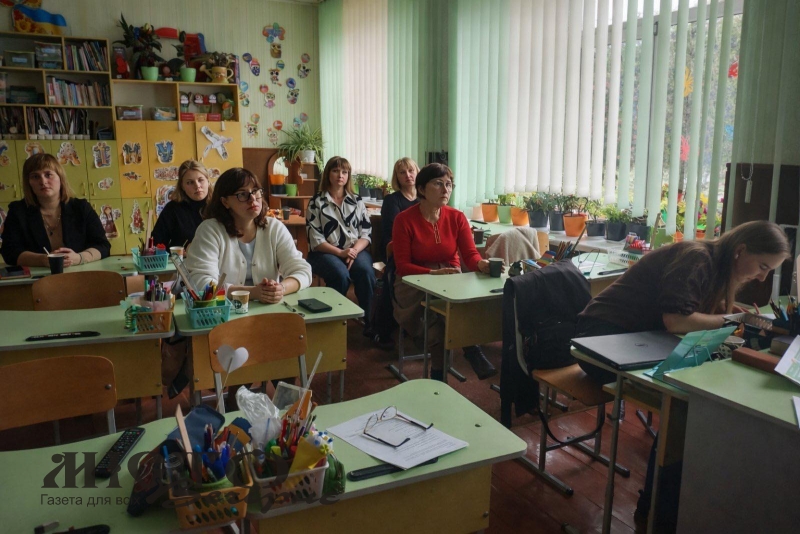 У Затурцівській громаді вчителі початкових класів обговорили інноваційні освітні практики 