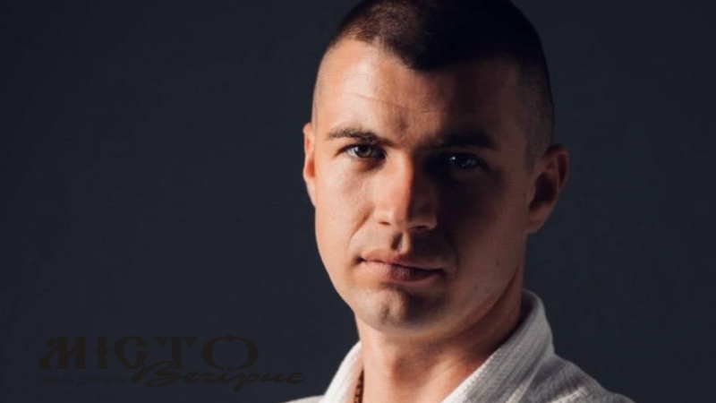 У Володимирі прощатимуться із 34-річним поліцейським Дмитром Домріним 