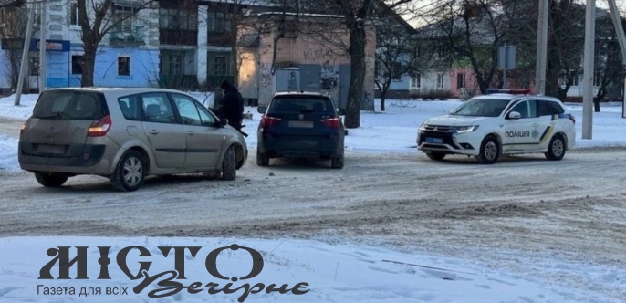 У Нововолинську на перехресті сталася аварія 