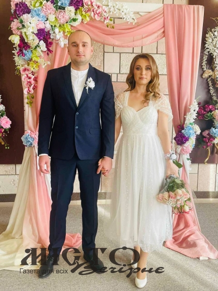 У Нововолинську в День закоханих одружилося сім пар 