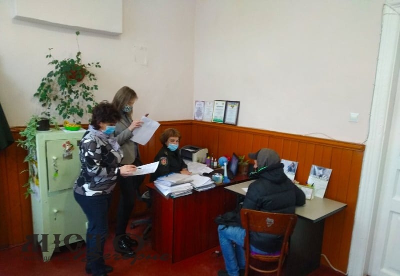 У Володимирі провели профілактичні бесіди з засудженими, які не озбавленні волі. 