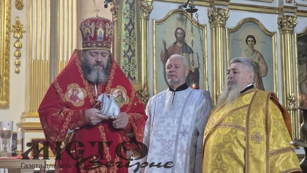 Нововолинський депутат став священнослужителем 