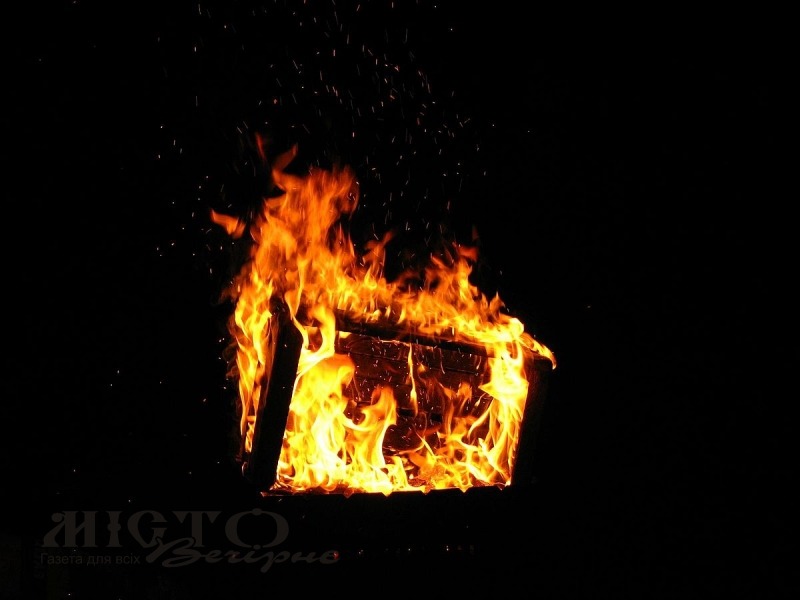 У Лудині жінка підпалила відділення пошти через ревнощі 