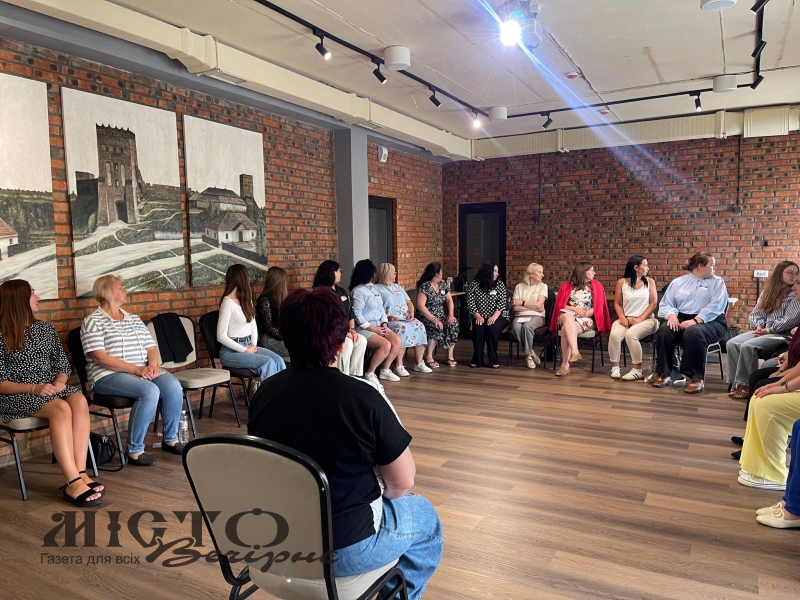 У Локачах фахівці з соціальної роботи навчались надавати психосоціальну підтримку 