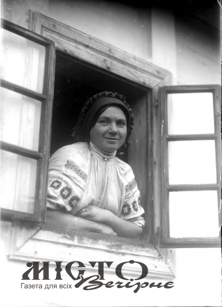 Опублікували архівне фото колоритної волинянки із села Павловичі 